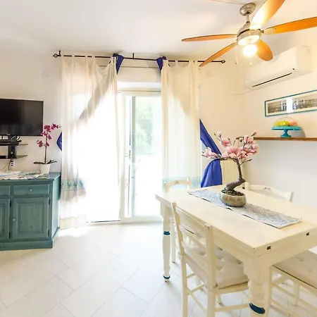 Sardinia-holiday La Casa Delle Pavoncelle *